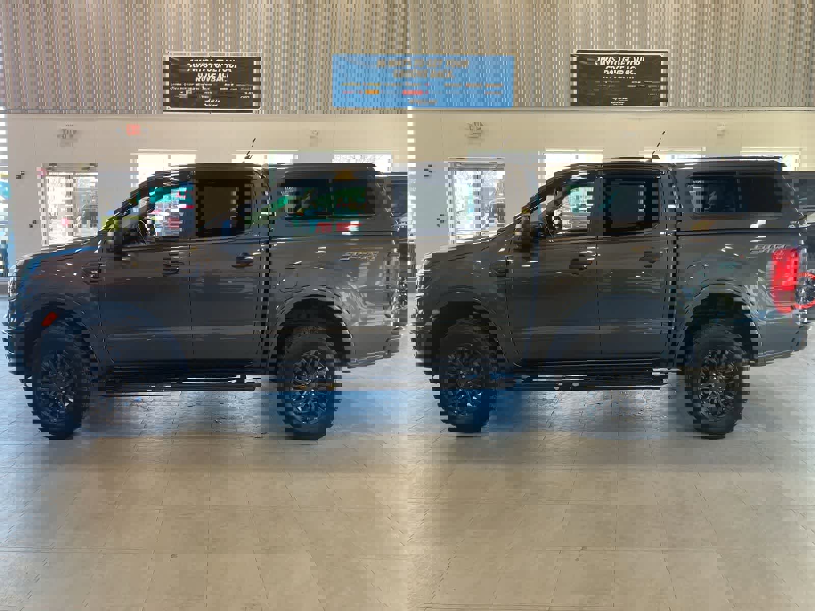 Certified 2019 Ford Ranger XLT w/ Equipment Group 302A Luxury AWD/4WD image 8