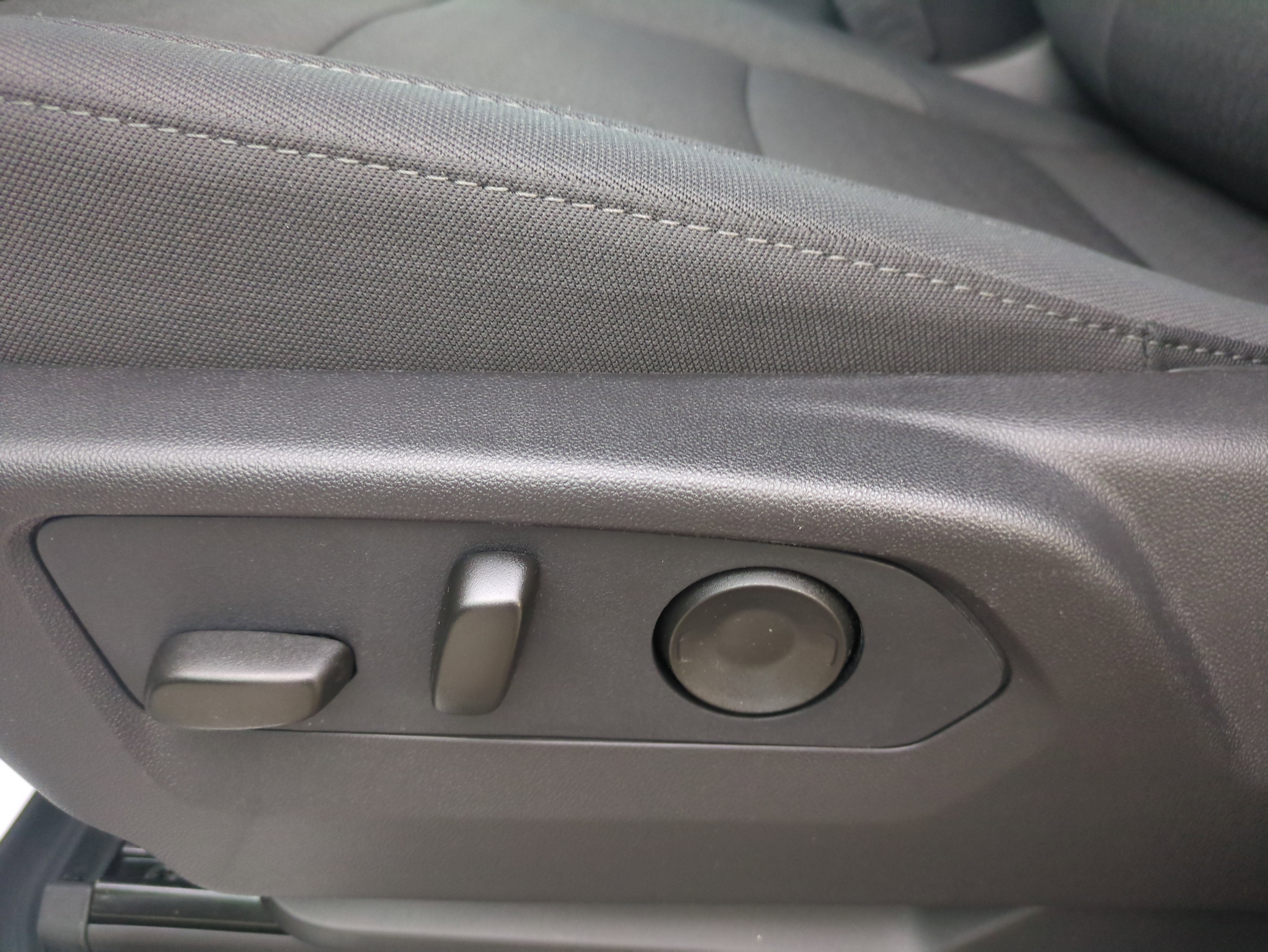 New 2026 Chevrolet Silverado 2500 LT w/ Trail Boss Package image 7