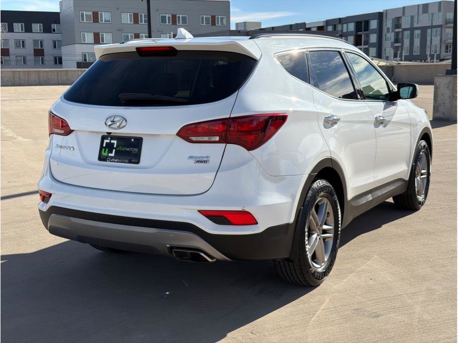 Used 2018 Hyundai Santa Fe Sport AWD/4WD image 8