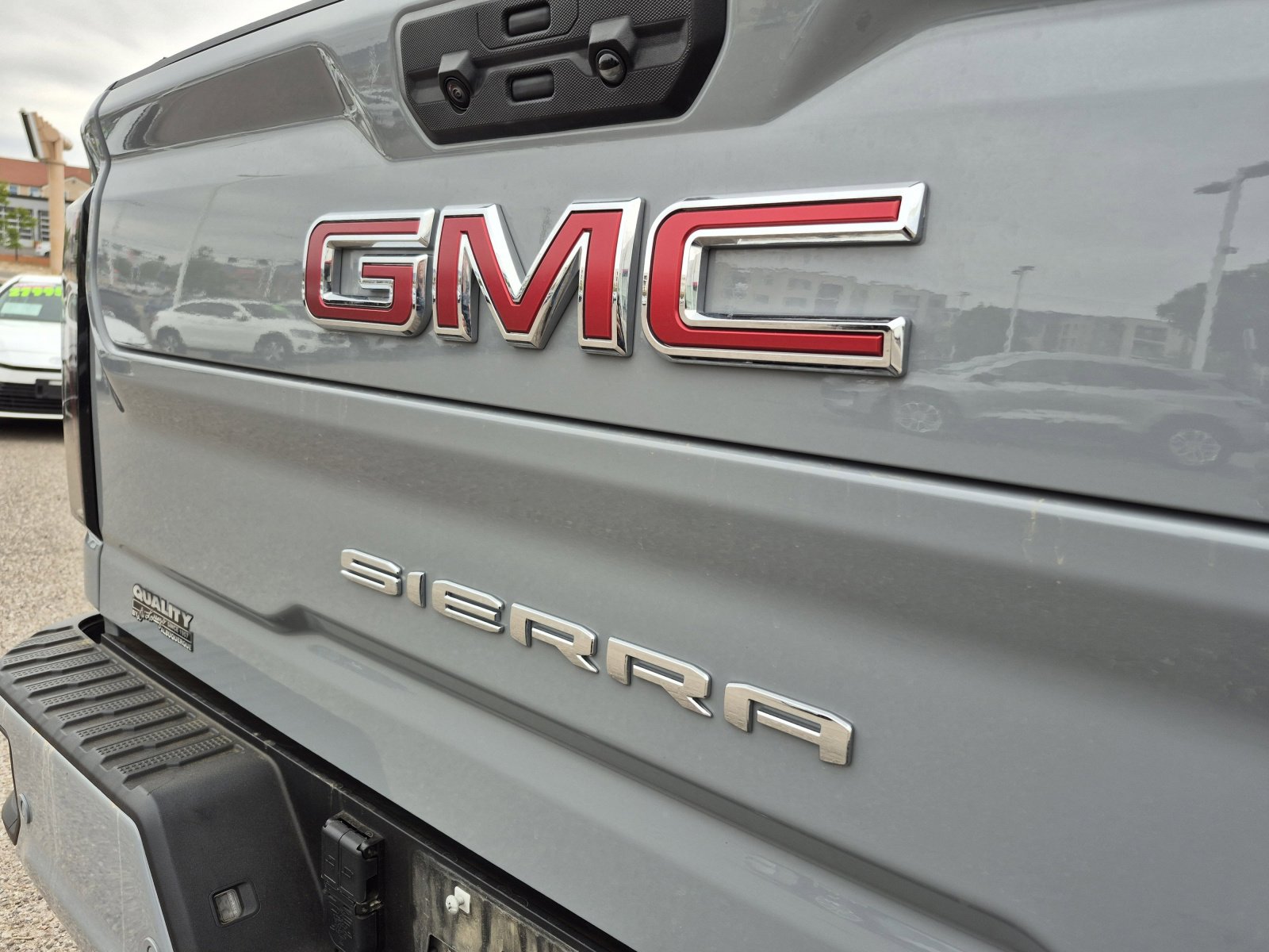Used 2024 GMC Sierra 2500 AT4 w/ AT4 Premium Plus Package image 23