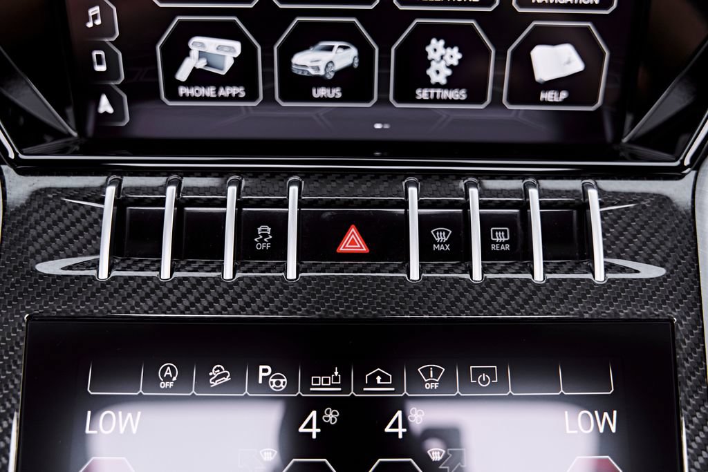 Used 2021 Lamborghini Urus AWD/4WD image 91