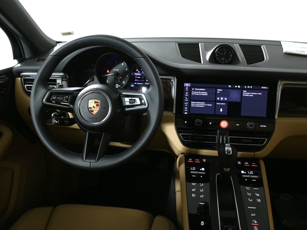 New 2026 Porsche Macan AWD/4WD image 17