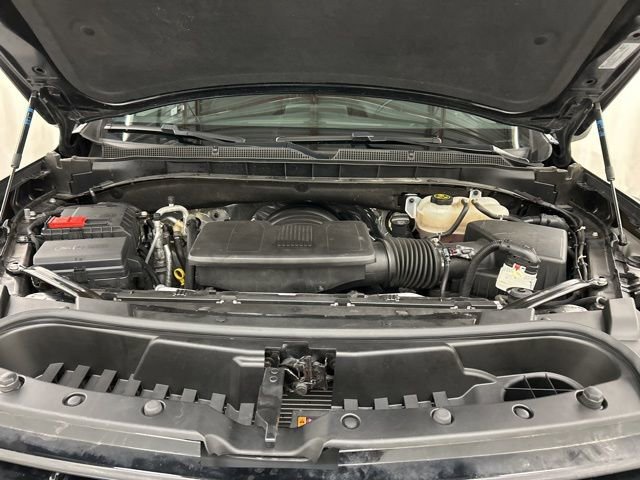 Used 2024 Chevrolet Suburban RST w/ Luxury Package image 28