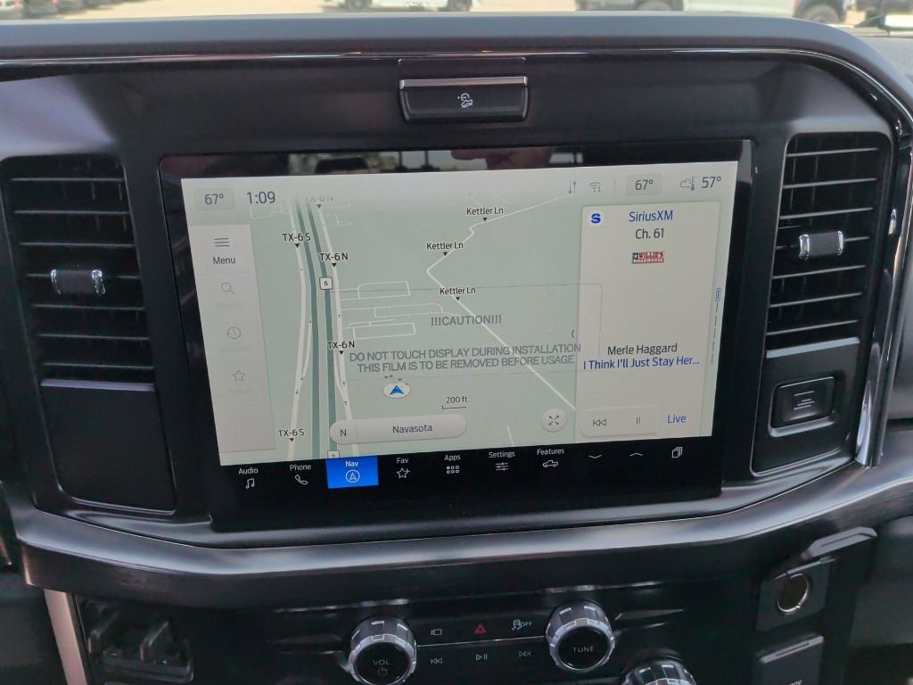 New 2026 Ford F250 Lariat w/ Chrome Package image 27