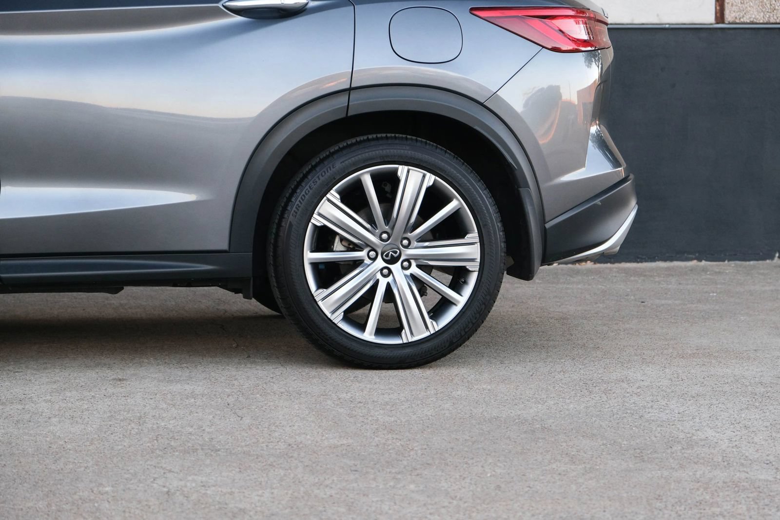 Used 2022 INFINITI QX50 Sensory FWD image 10