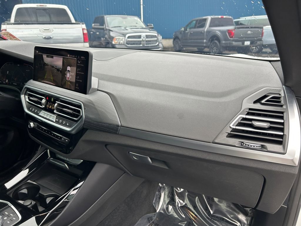 Used 2024 BMW X3 xDrive30i w/ Premium Package image 26