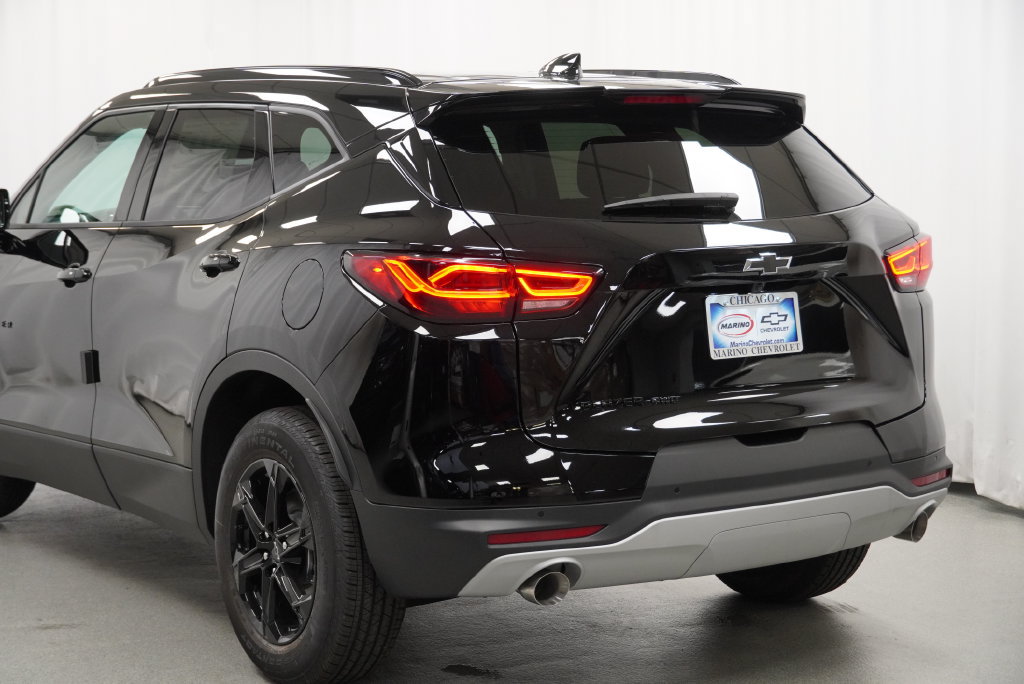 New 2026 Chevrolet Blazer LT w/ Convenience Package AWD/4WD image 37
