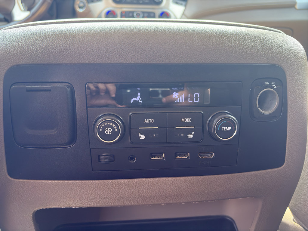 Used 2019 GMC Yukon XL SLT w/ Open Road Package RWD image 21