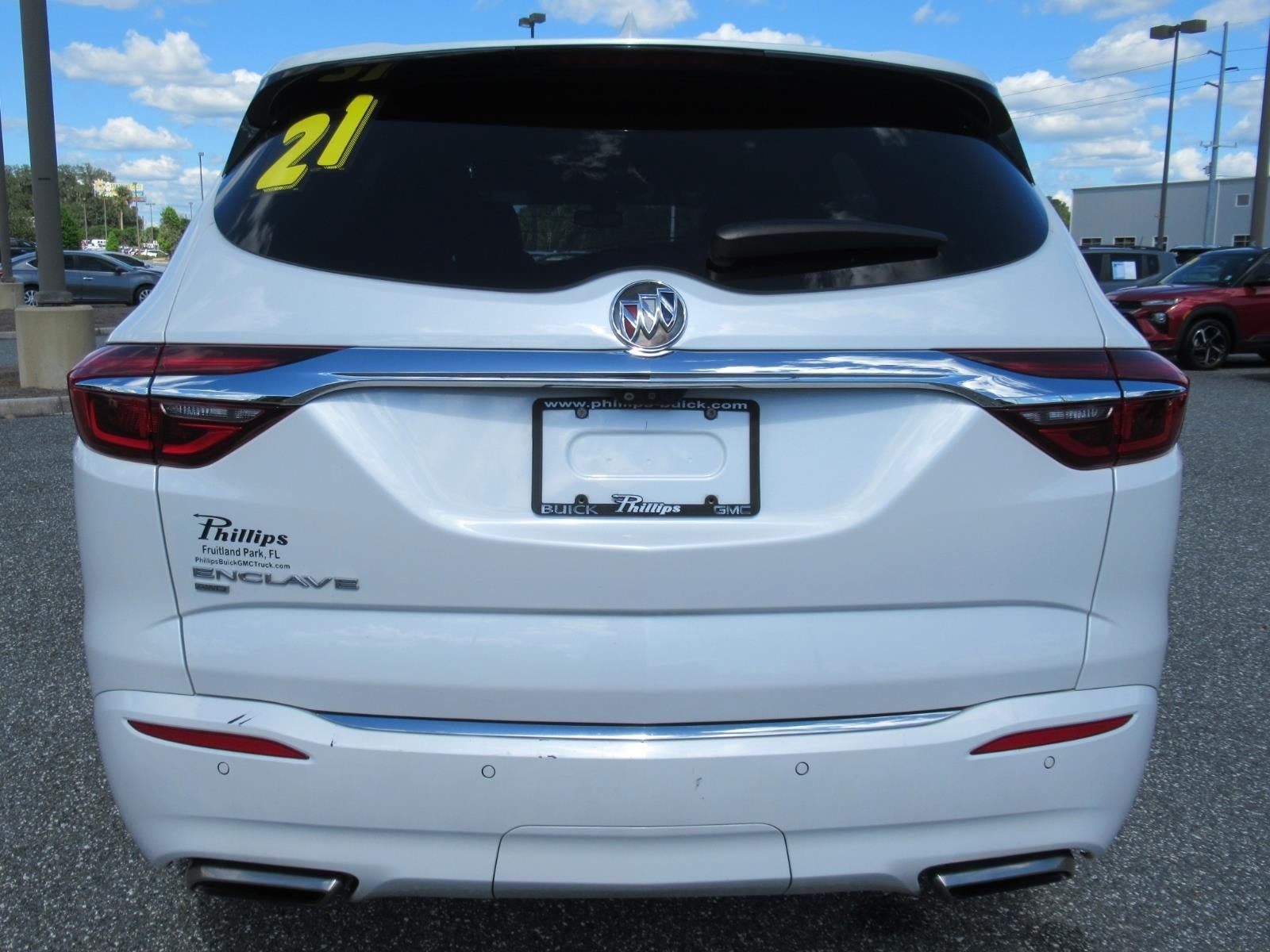 Used 2021 Buick Enclave Avenir w/ Avenir Technology Package AWD/4WD image 7