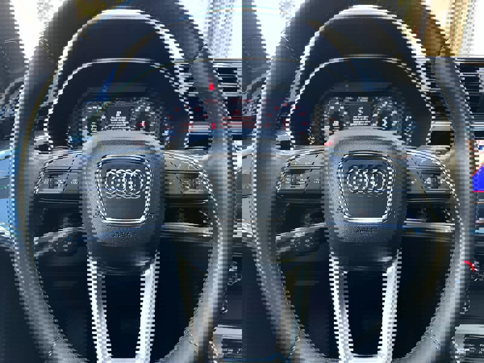 Used 2023 Audi Q3 2.0T Premium w/ Convenience Package AWD/4WD image 23