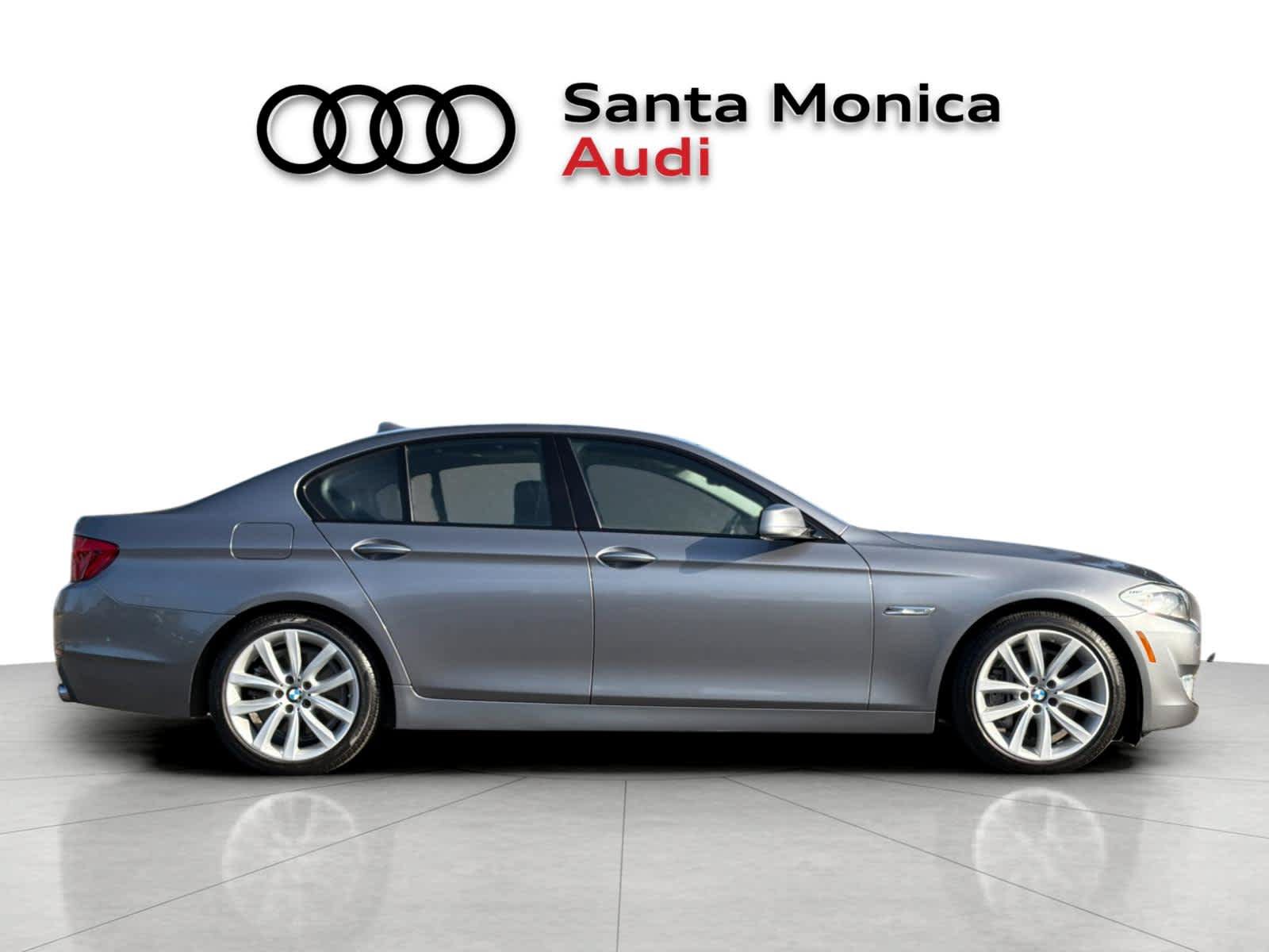 Used 2011 BMW 535i Sedan RWD image 8