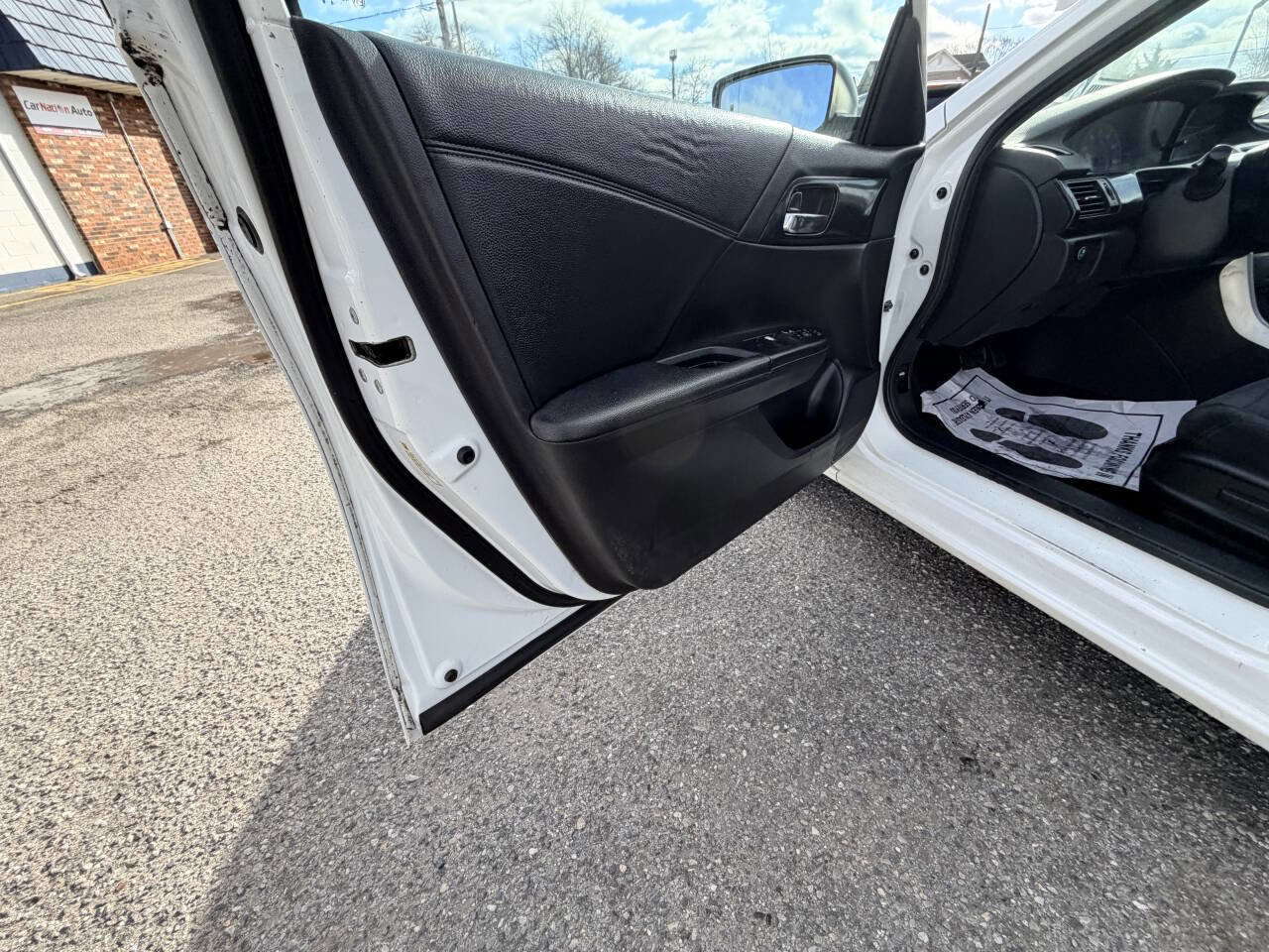 Used 2014 Honda Accord Sport image 38