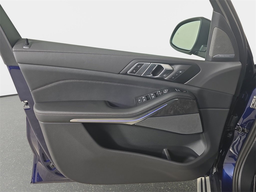 New 2026 BMW X5 xDrive40i w/ Premium Package image 27