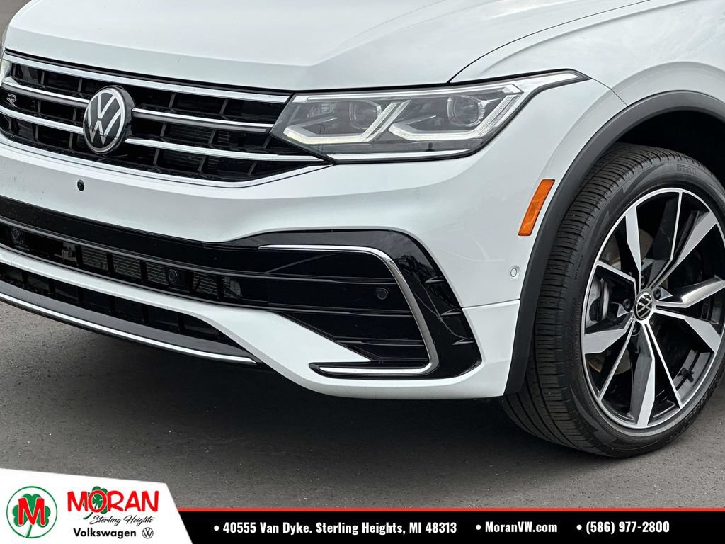Certified 2024 Volkswagen Tiguan SEL R-Line AWD/4WD image 7