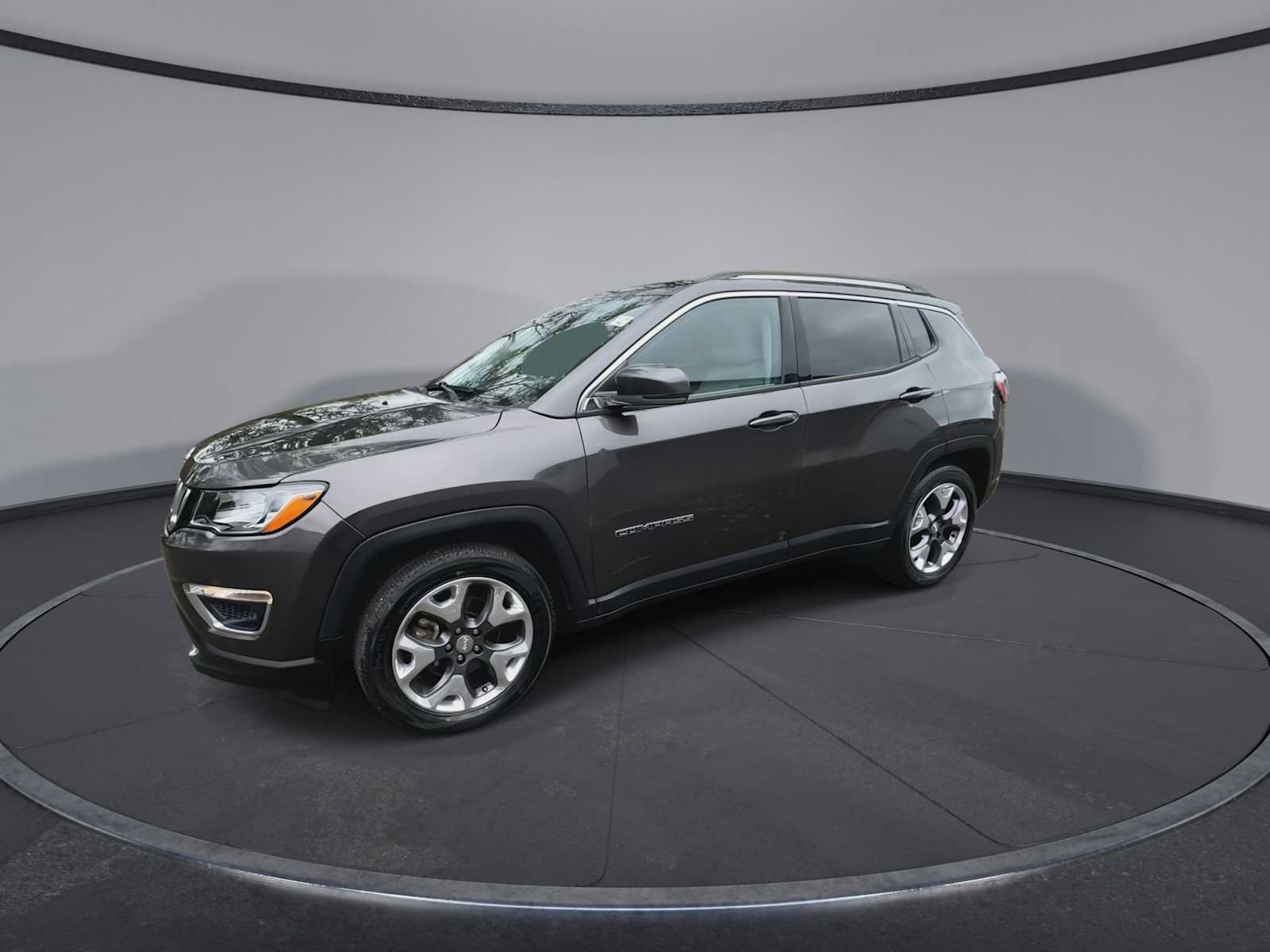 Used 2019 Jeep Compass Limited image 4