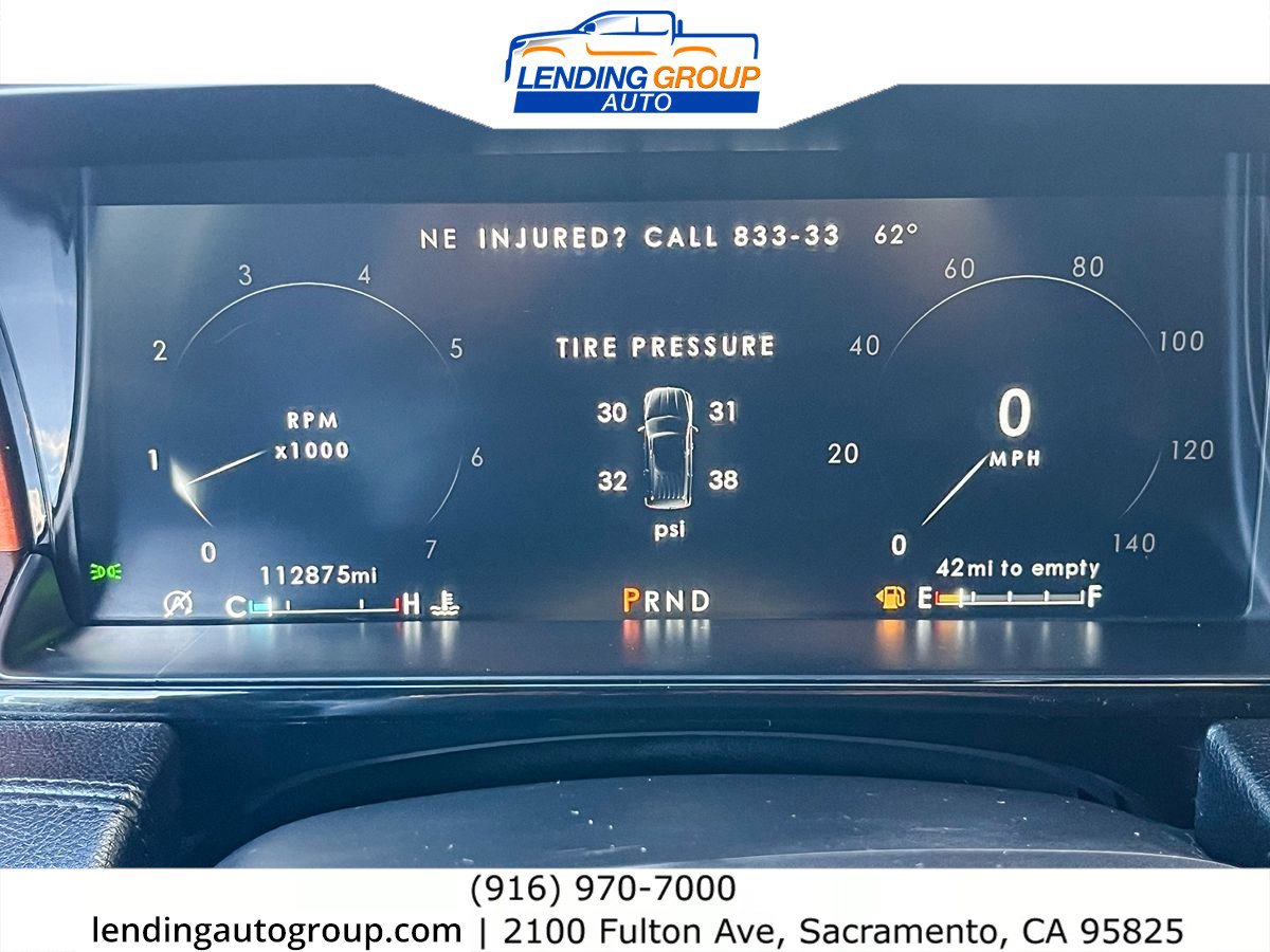 Used 2019 Lincoln Navigator Premiere image 21