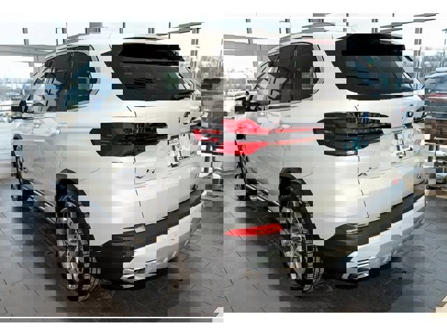 New 2026 BMW X5 xDrive50e w/ Premium Package image 44