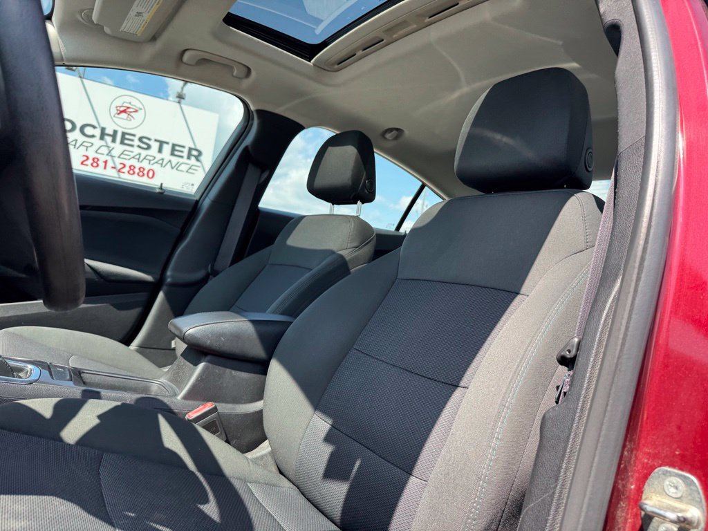 Used 2016 Chevrolet Cruze LT w/ Sun And Sound Package FWD image 7