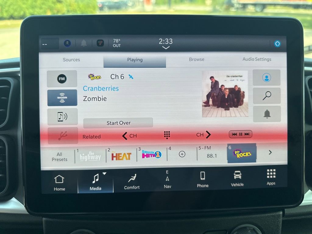 New 2025 RAM ProMaster 3500 w/ Quick Order Package 22G SLT image 24