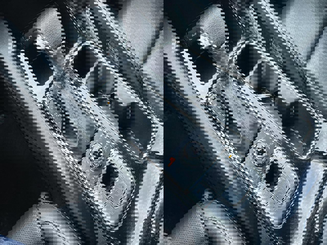 Used 2023 Kia Telluride LX image 14