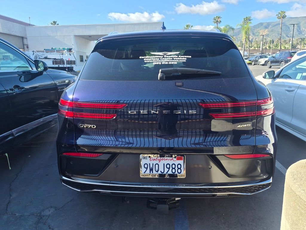 Used 2026 Genesis GV70 2.5T image 5