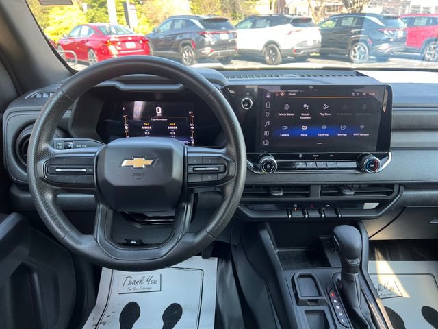 Used 2023 Chevrolet Colorado W/T image 11