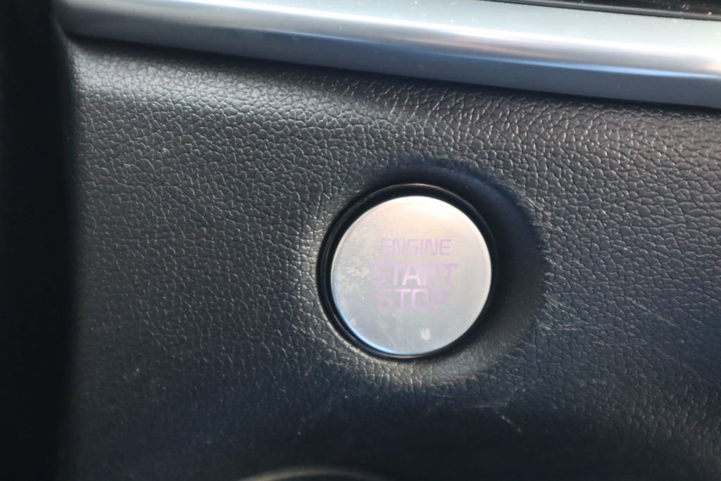 Used 2025 Kia Sorento SX image 30