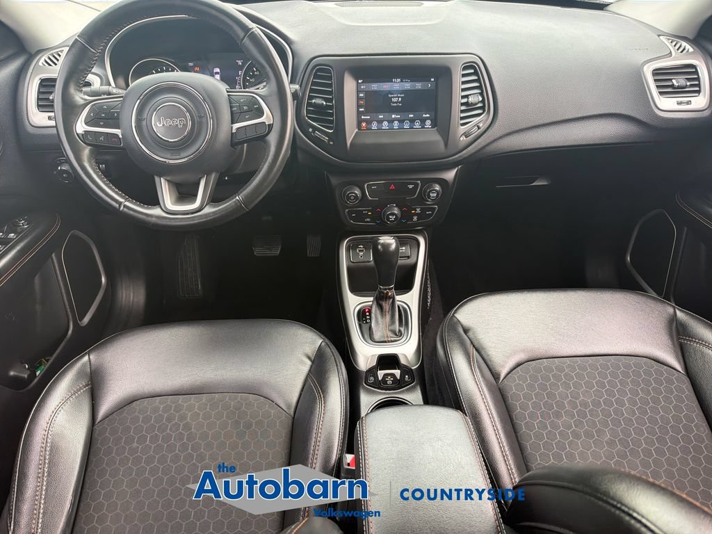 Used 2018 Jeep Compass Latitude w/ Popular Equipment Group FWD image 19