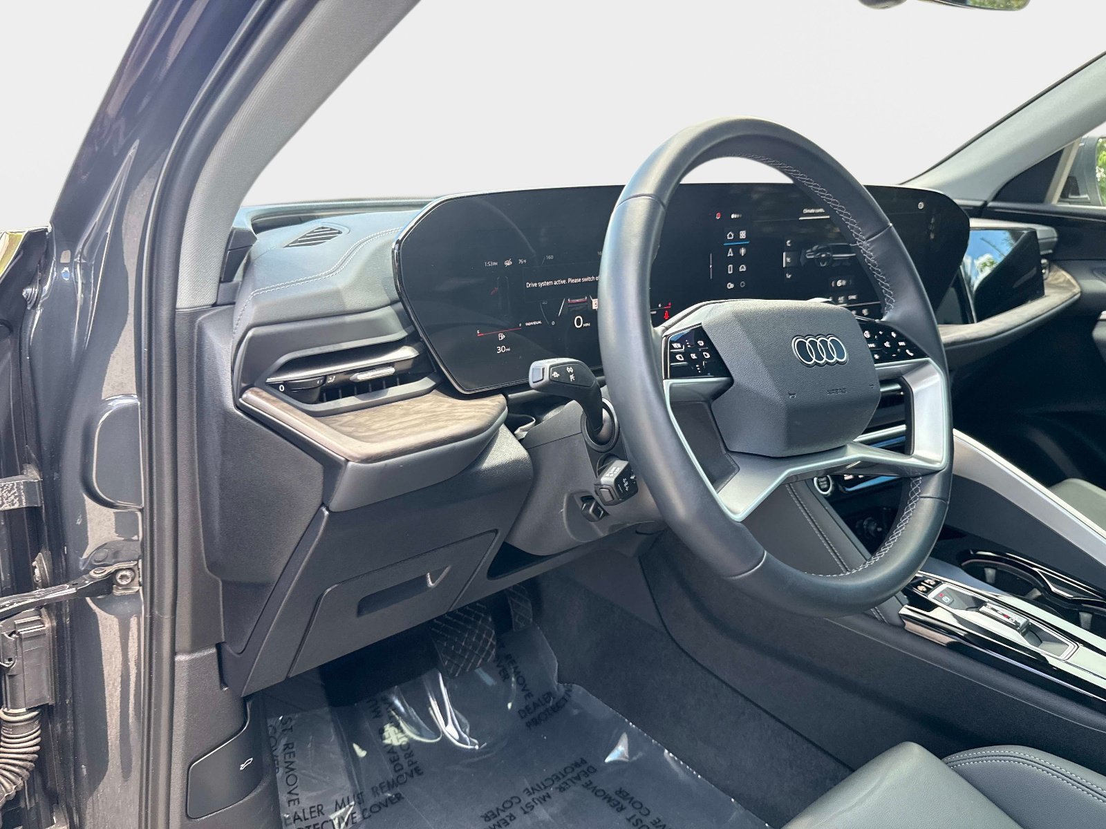 Used 2025 Audi Q5 Premium w/ Premium Plus AWD/4WD image 19