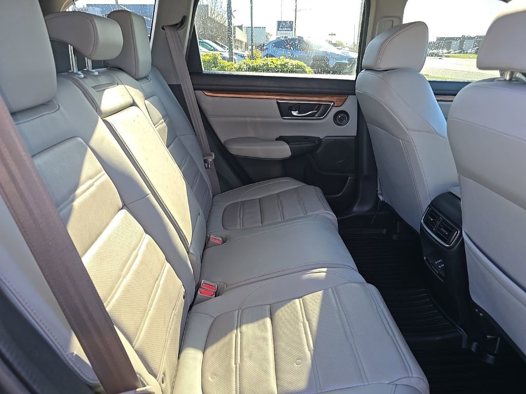 Used 2019 Honda CR-V Touring image 32