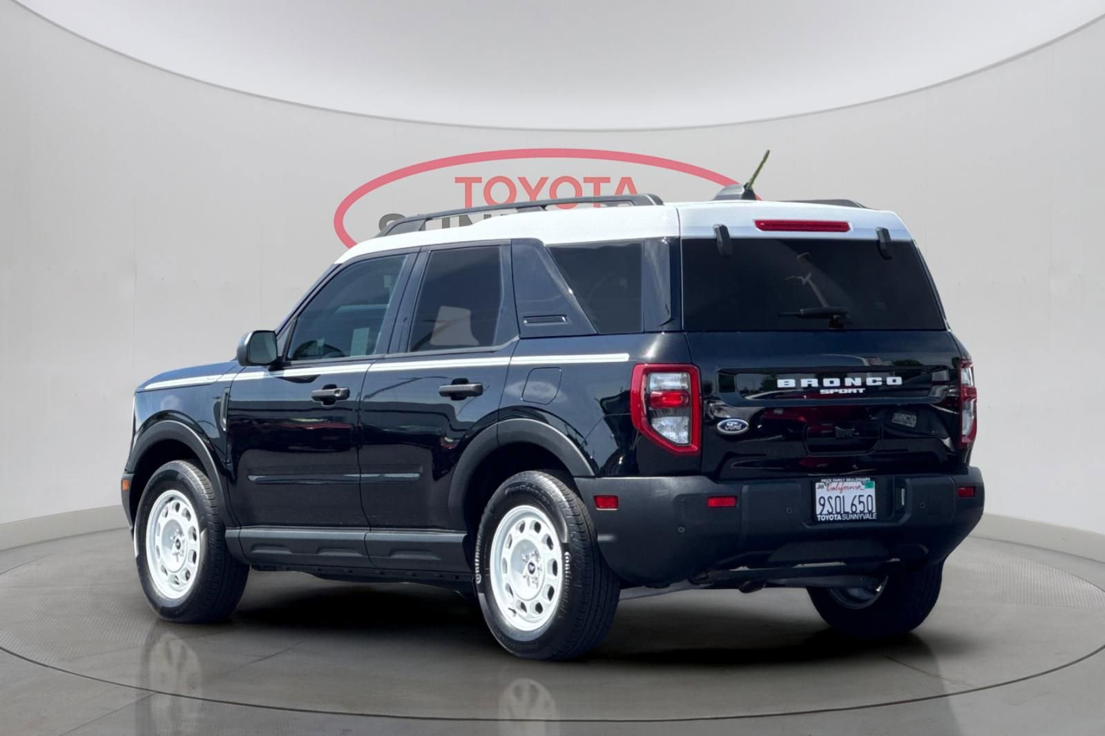 Used 2025 Ford Bronco Sport Heritage w/ Convenience Package AWD/4WD image 7