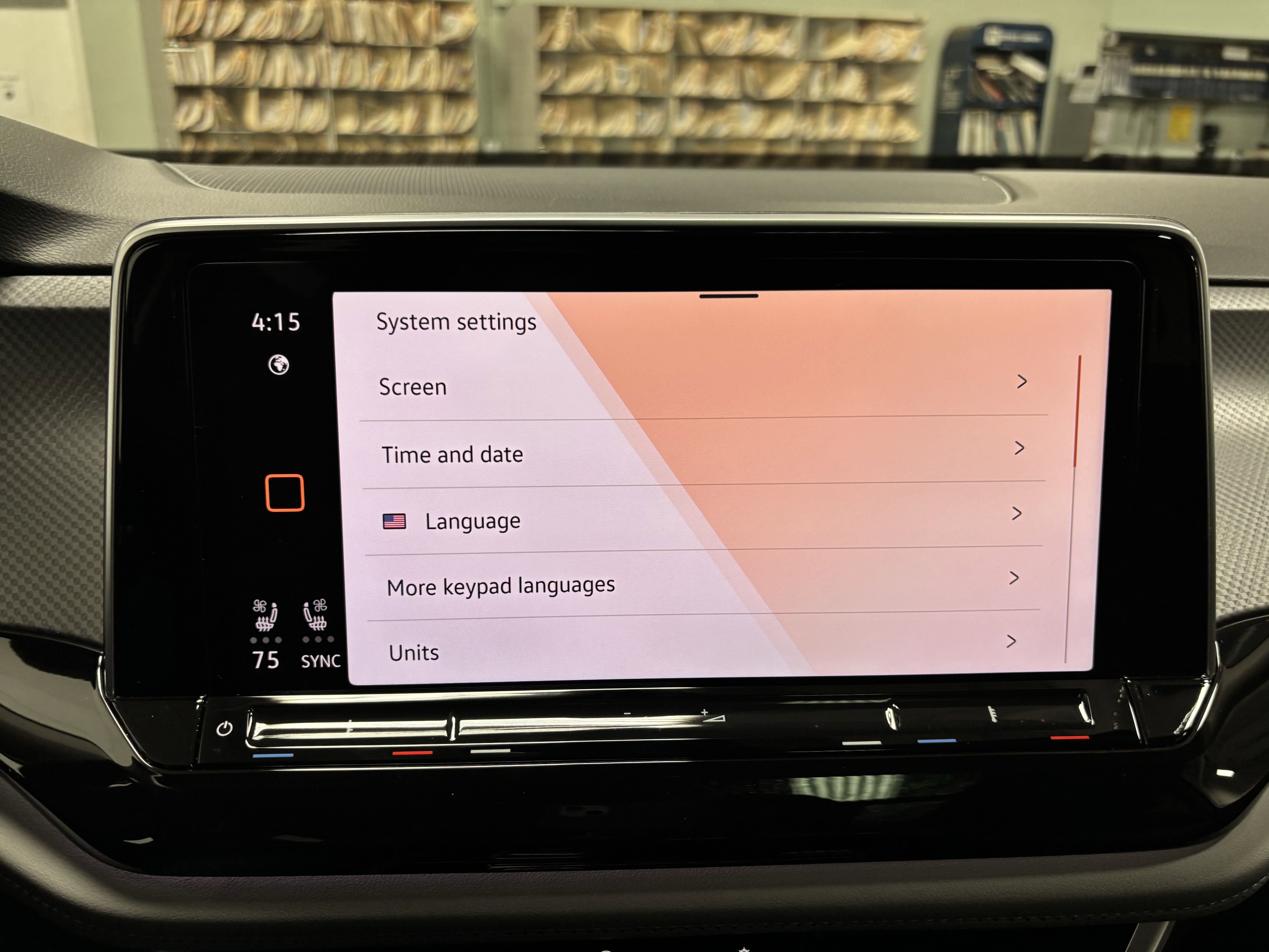 New 2025 Volkswagen Atlas Peak Edition SE image 24