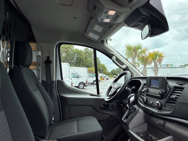 Certified 2025 Ford Transit 250 Low Roof w/ Exterior Upgrade Package RWD image 22
