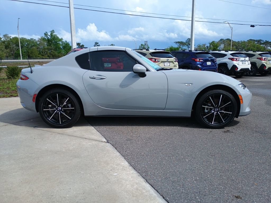 Used 2025 MAZDA MX-5 Miata RF Grand Touring image 4