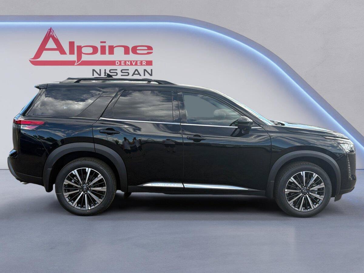New 2026 Nissan Pathfinder Platinum AWD/4WD image 6