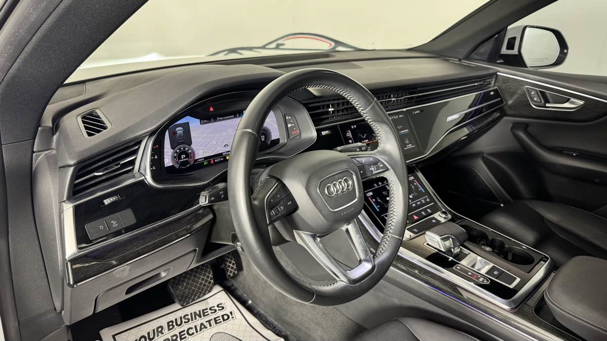 Used 2020 Audi Q8 Premium Plus w/ Premium Plus Package AWD/4WD image 12
