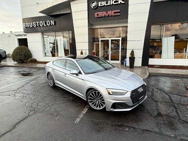 Used 2022 Audi A5 2.0T Premium Plus w/ Premium Plus image 2