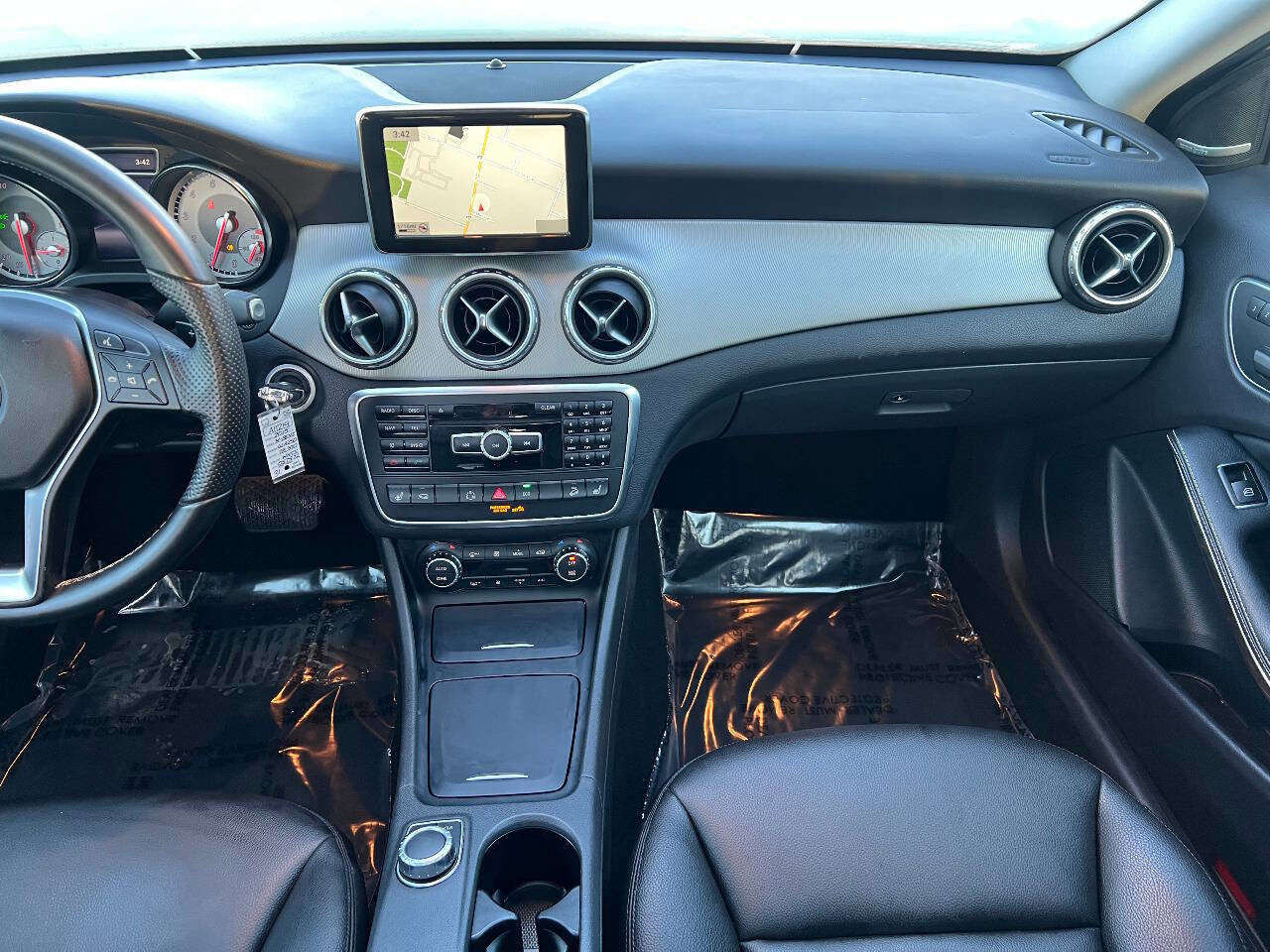 Used 2015 Mercedes-Benz GLA 250 4MATIC w/ Multimedia Package image 29