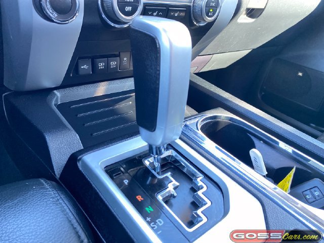 Used 2020 Toyota Tundra Limited w/ Limited Premium Package AWD/4WD image 14