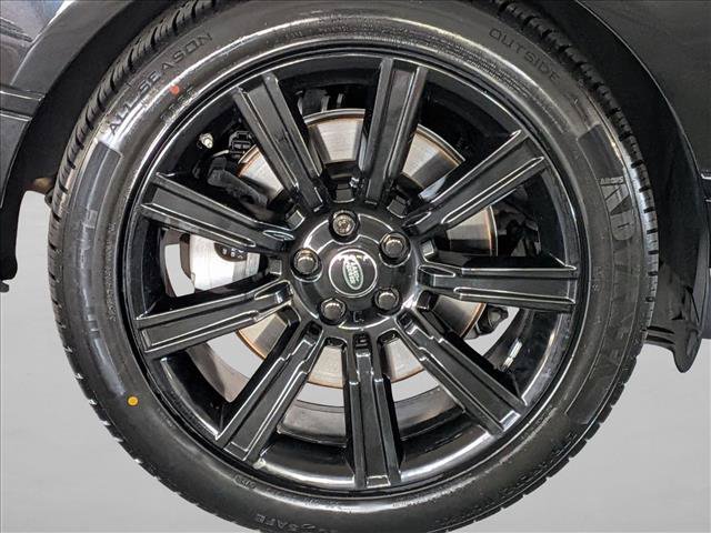Used 2018 Land Rover Range Rover HSE AWD/4WD image 24
