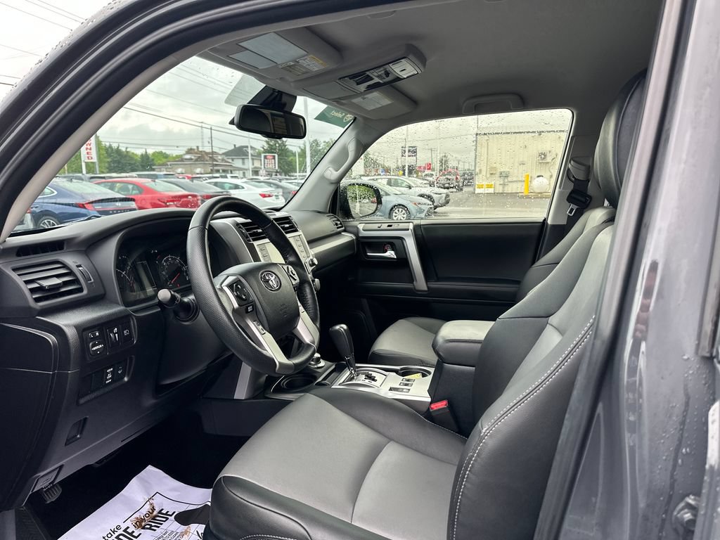 Used 2024 Toyota 4Runner SR5 Premium AWD/4WD image 10