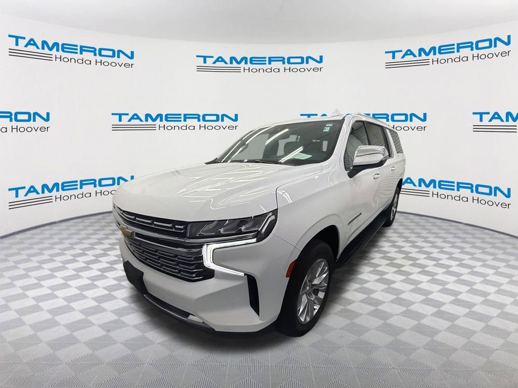 Used 2023 Chevrolet Suburban Premier AWD/4WD image 1