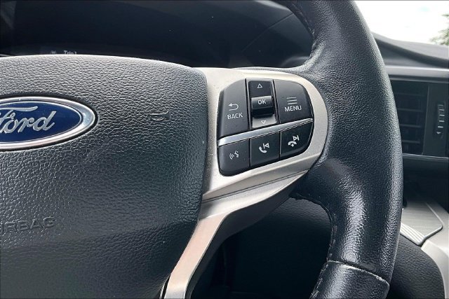 Used 2023 Ford Explorer XLT w/ Equipment Group 202A AWD/4WD image 12