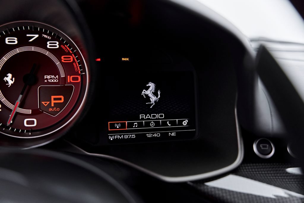Used 2016 Ferrari F12 Berlinetta RWD image 89