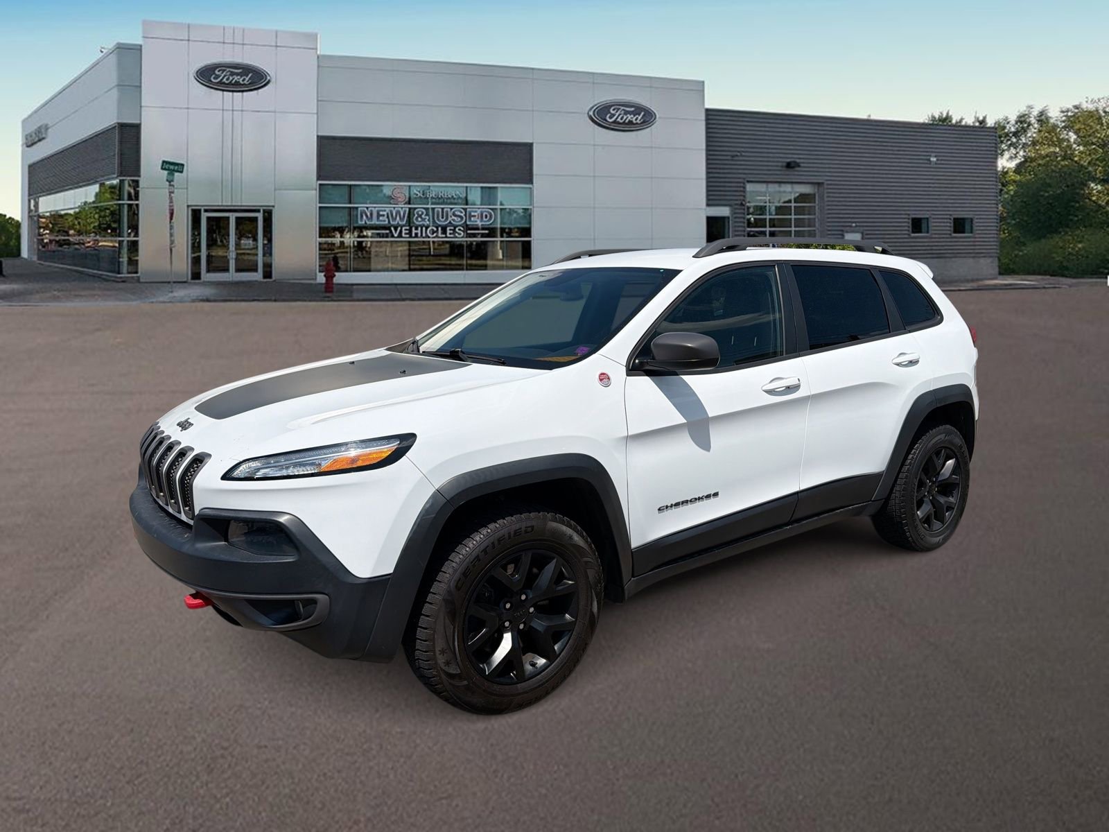 Used 2015 Jeep Cherokee Trailhawk w/ Cold Weather Group AWD/4WD image 1