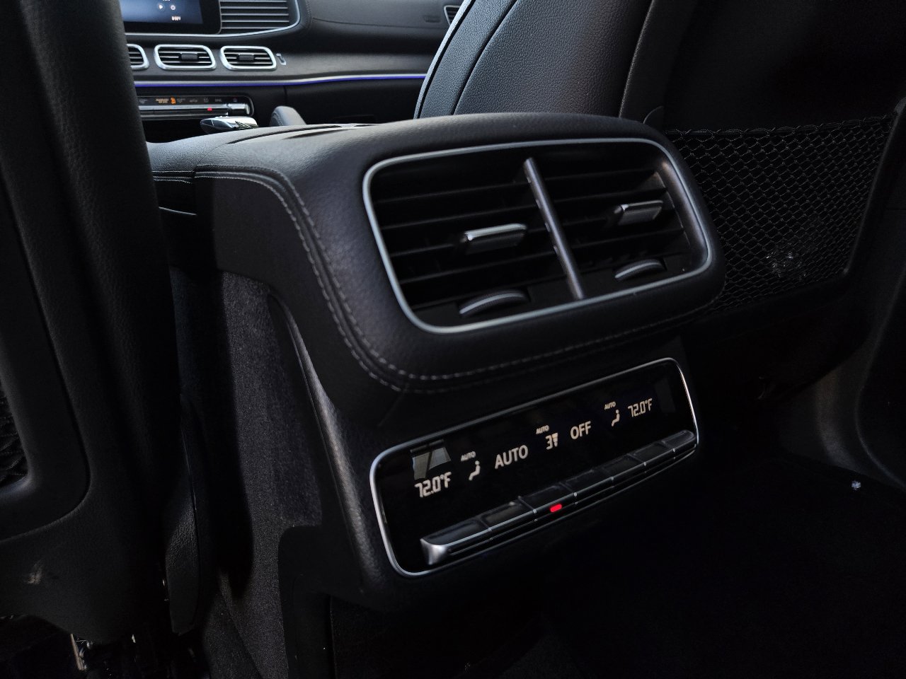 Used 2024 Mercedes-Benz GLS 450 4MATIC image 33