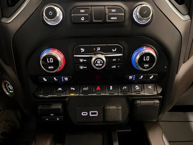 Certified 2022 GMC Sierra 1500 Denali w/ Denali Premium Package AWD/4WD image 30