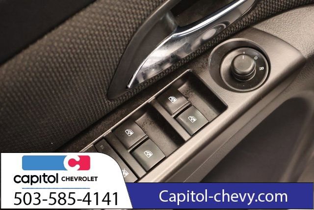 Used 2016 Chevrolet Cruze LT w/ Technology Package image 11