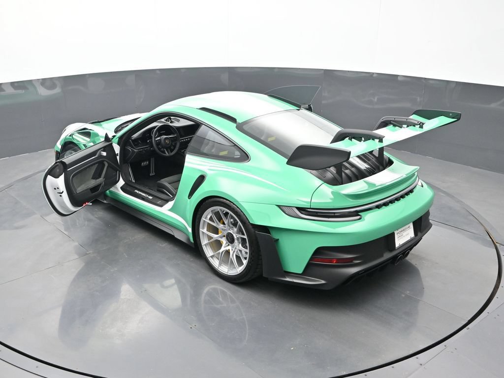 Certified 2025 Porsche 911 GT3 RS RWD image 23