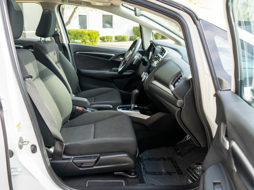 Used 2016 Honda Fit EX image 10
